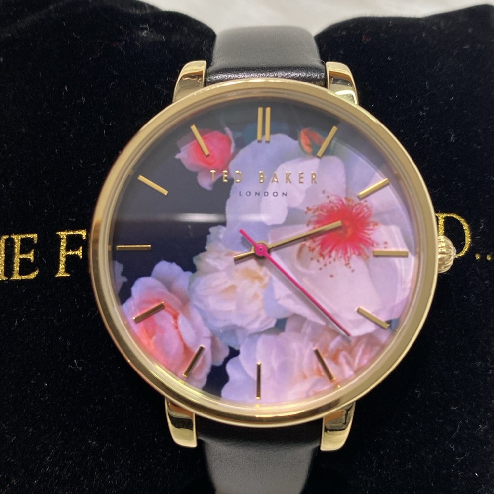 Ted Baker Floral Watch Gold with Black Strap 💃🏻 LIKE NEW 💃🏻